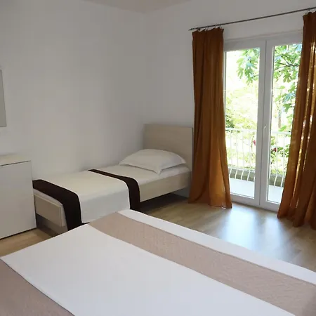 Sime By Interhome Sukošan